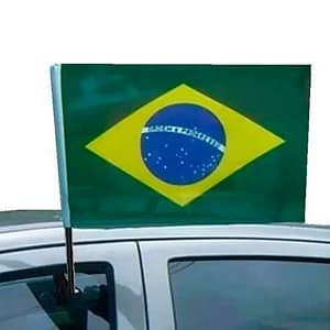 Bandeiras-Plásticas-do-Brasil-com-suporte-para-carro-1